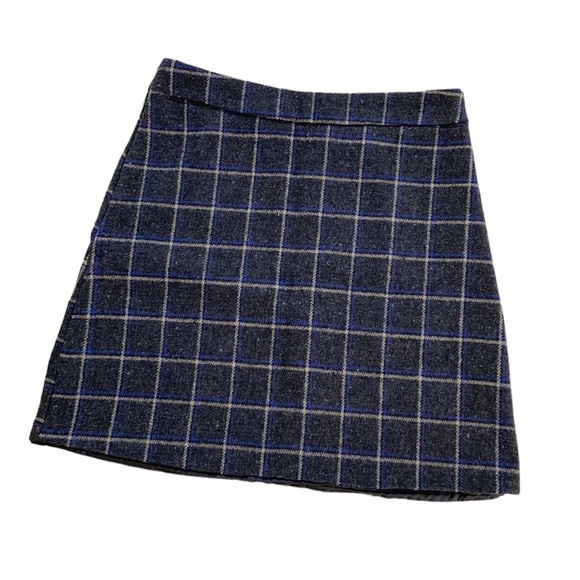Weierya Plaid Mini Skirt - Picture 1 of 5